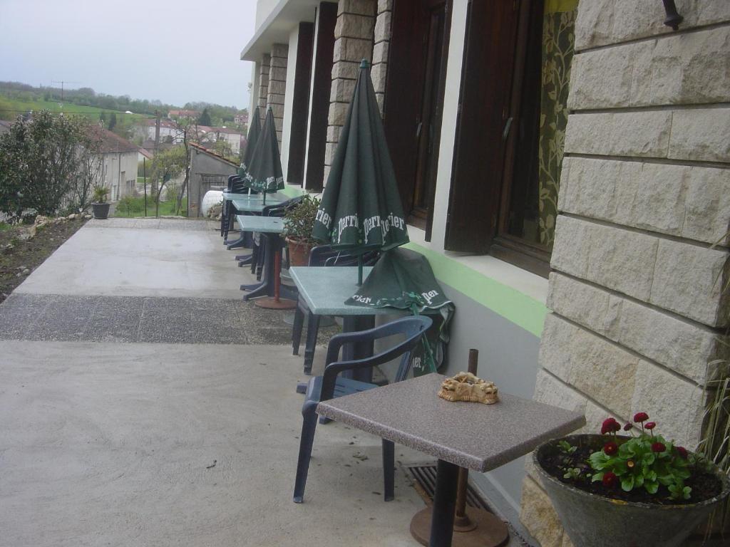 Chambre D'Hote La Frezelle Rouvres-la-Chétive Exterior foto